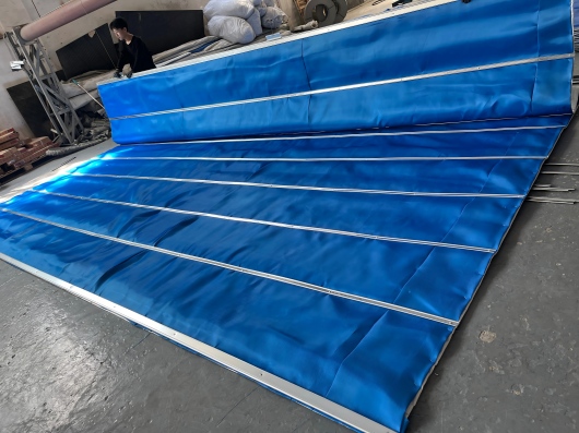 Superior inorganic fabric fireproof rolling shutter